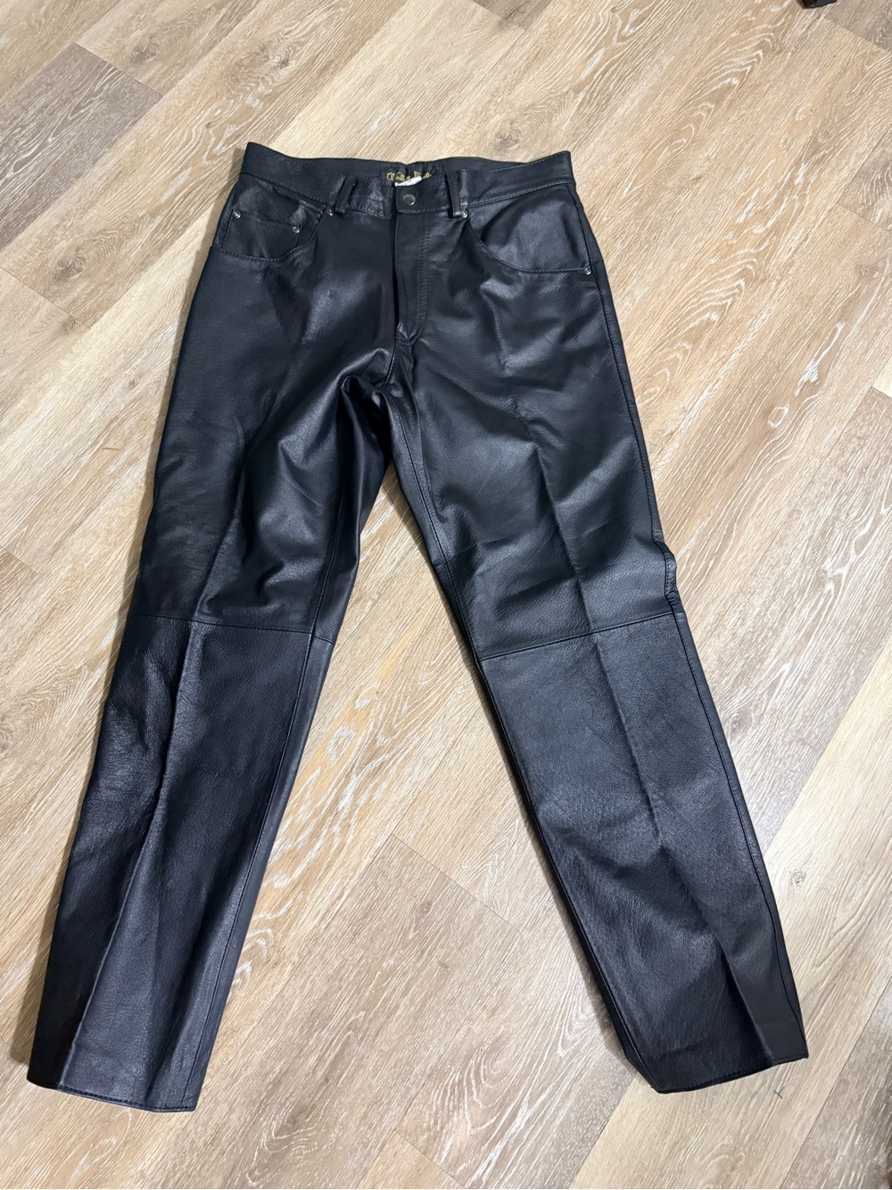 Women’s Slim Straight Black real Leather